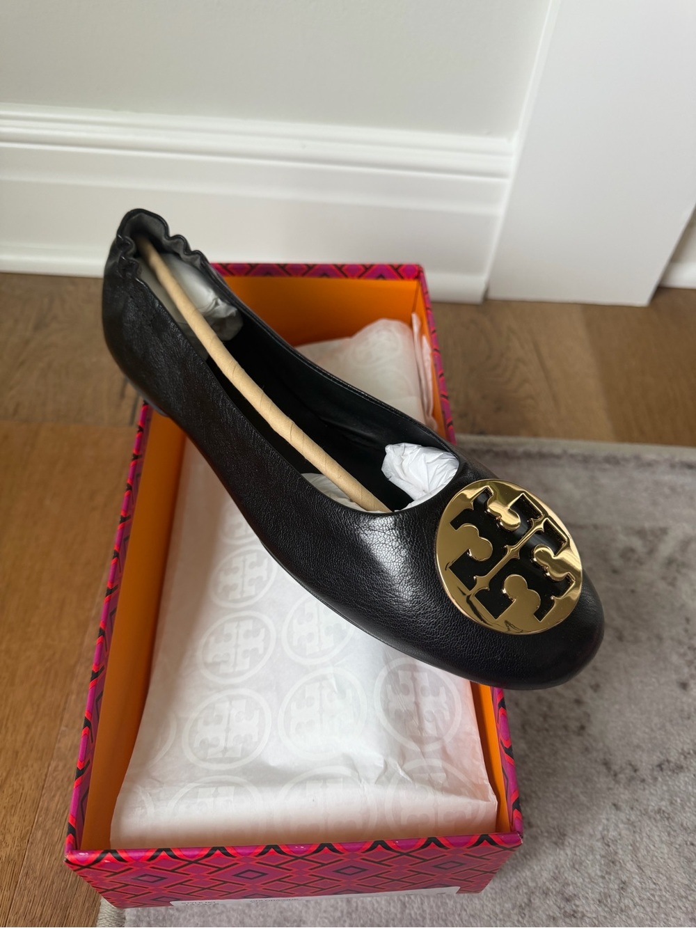 Tory Burch Claire Ballet Flat Shoes Size 9.5 Black Goat Leather